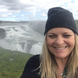 Meet your Posher, Lisa